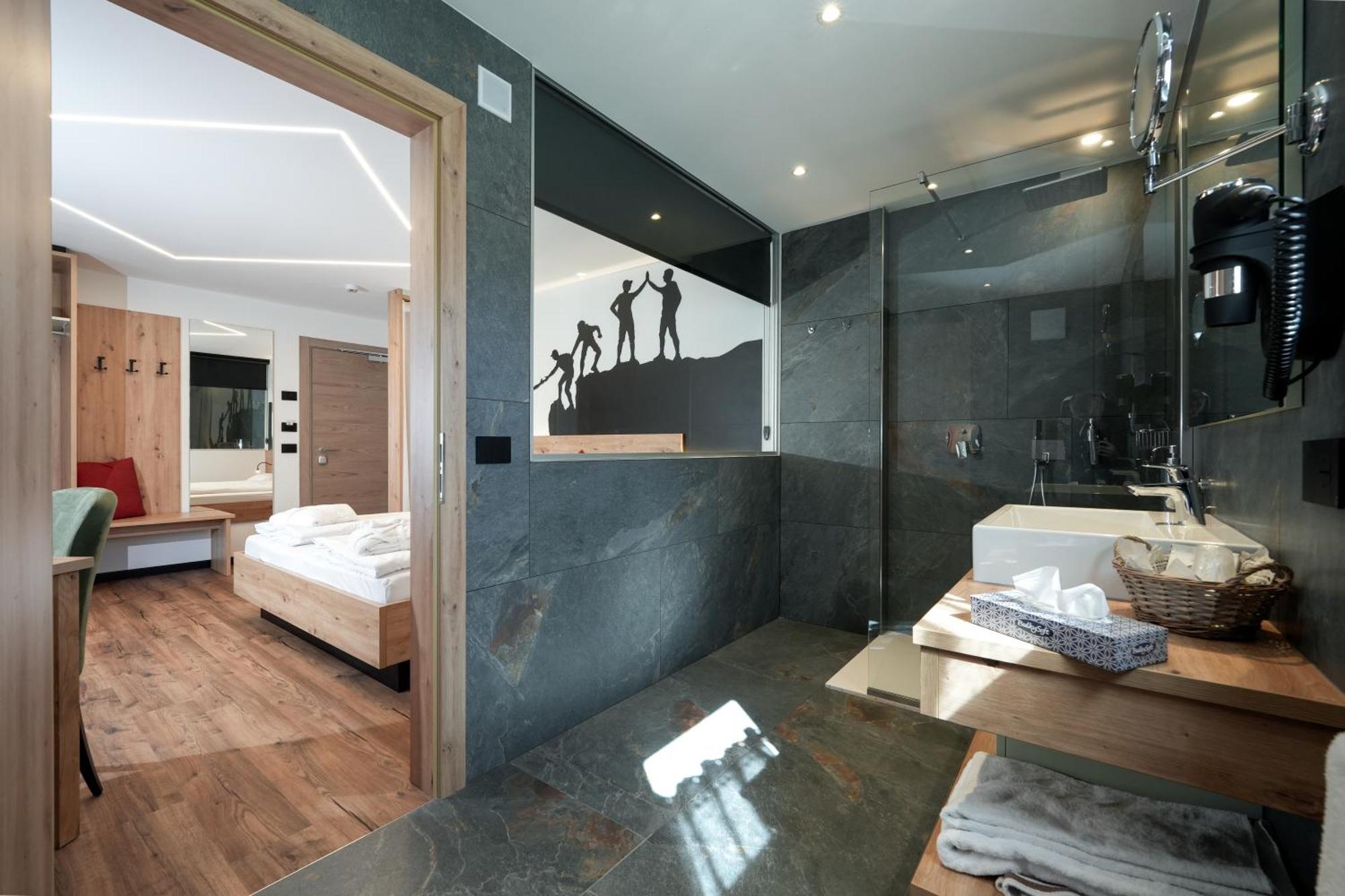 Dolomiten Hotel Irma Canazei Kültér fotó