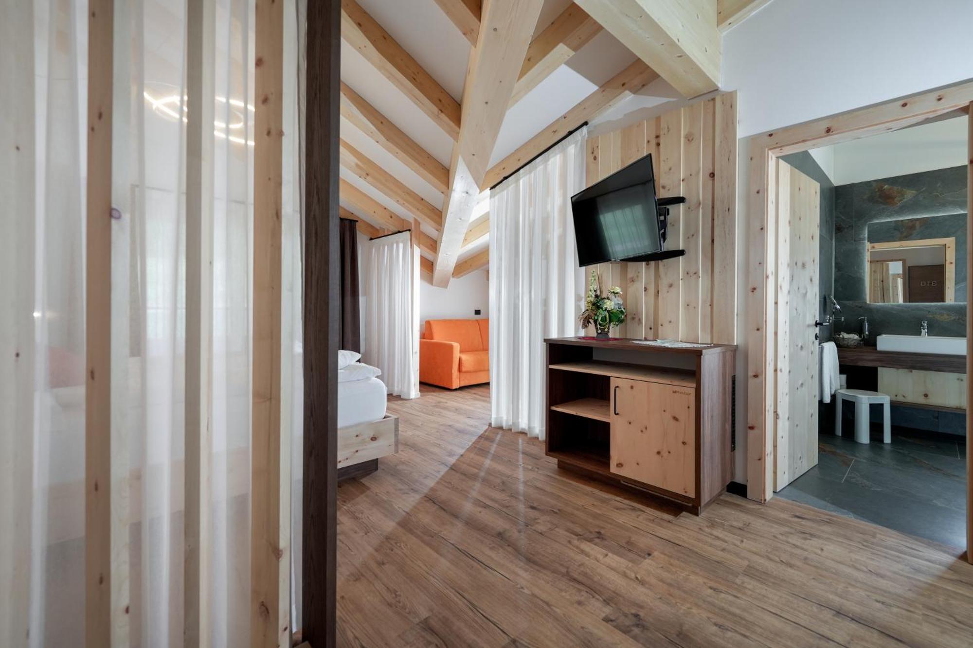 Dolomiten Hotel Irma Canazei Kültér fotó