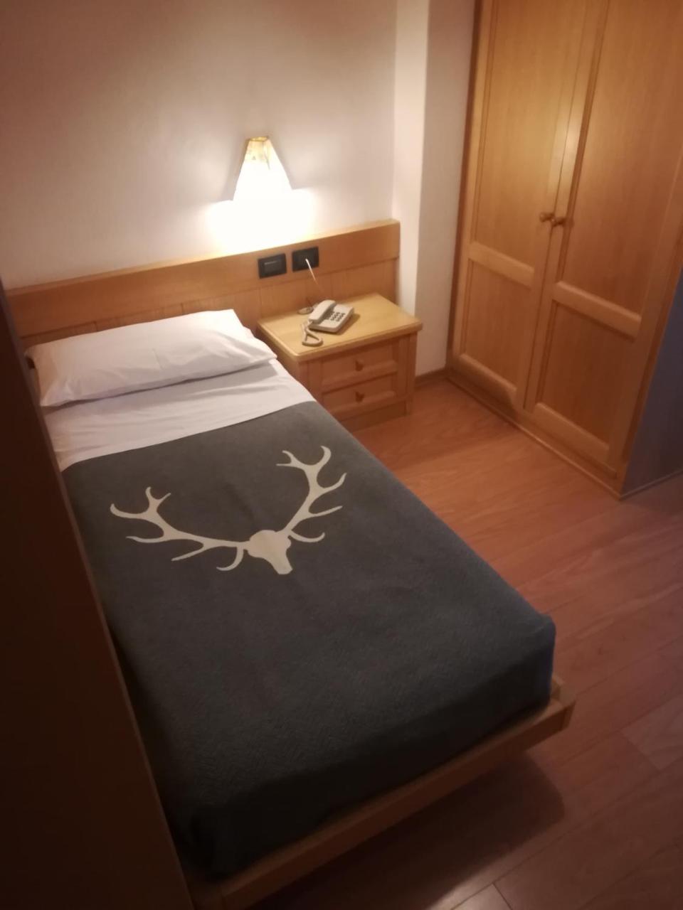 Dolomiten Hotel Irma Canazei Kültér fotó
